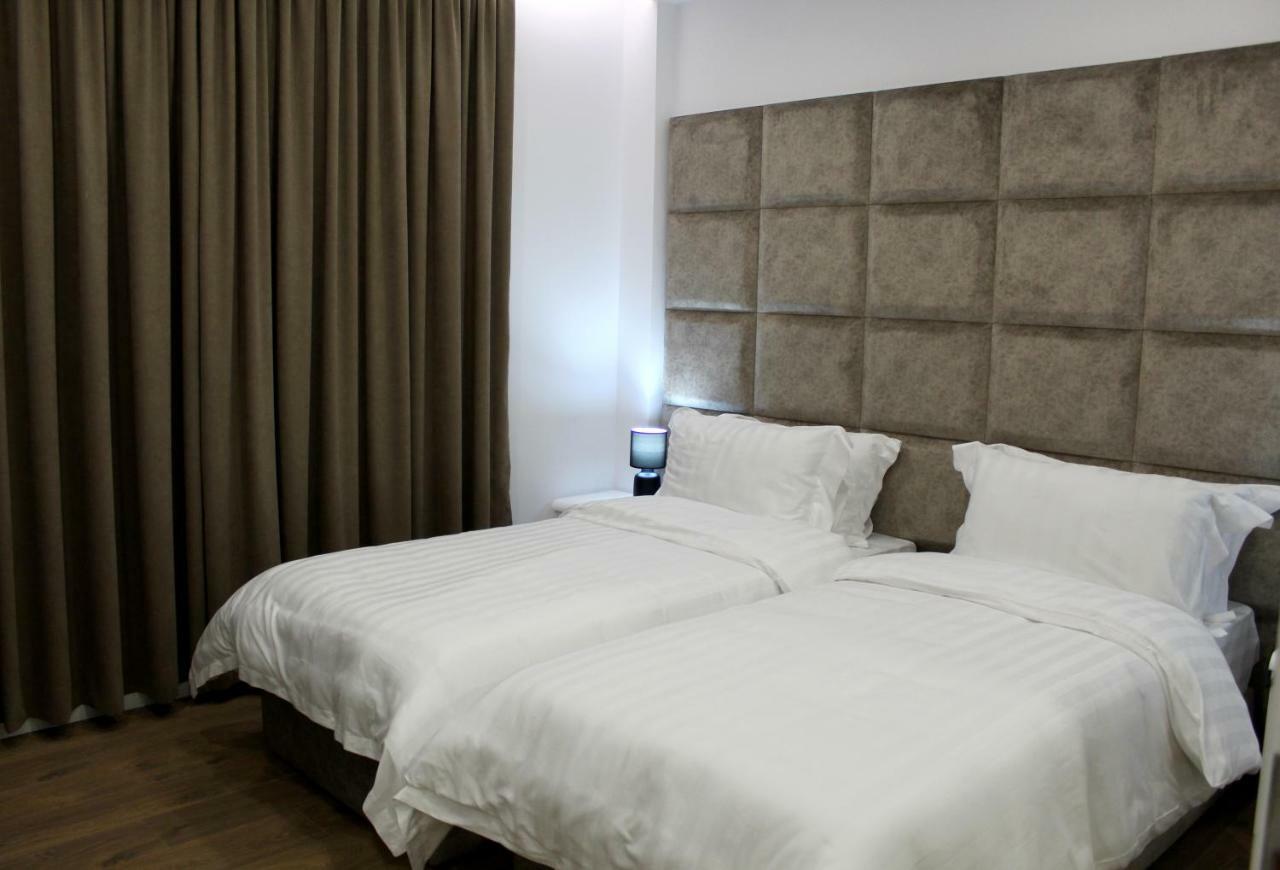 Ramel Hotel Tirana Extérieur photo