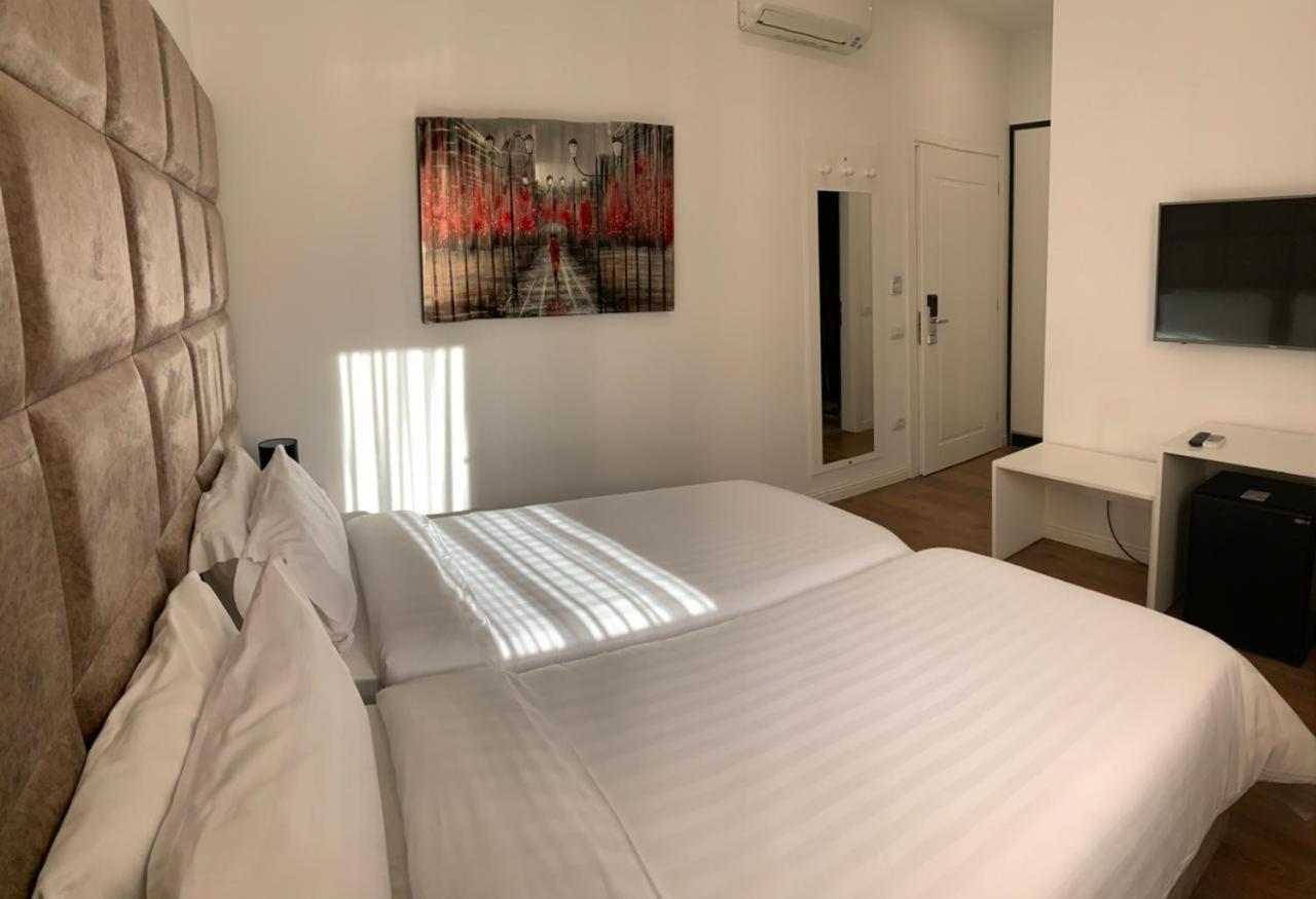 Ramel Hotel Tirana Extérieur photo